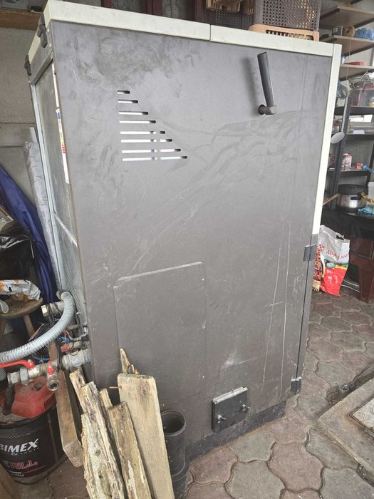 Centrala peleti Kepo 35 KW + Rezeror 750 l + panouri solare