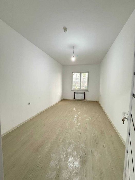 Srochno sotiladi! 2 xonali kvartira, Sergeli Yangi Darxon, 61 m²