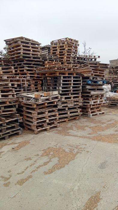 Дървени палети скари