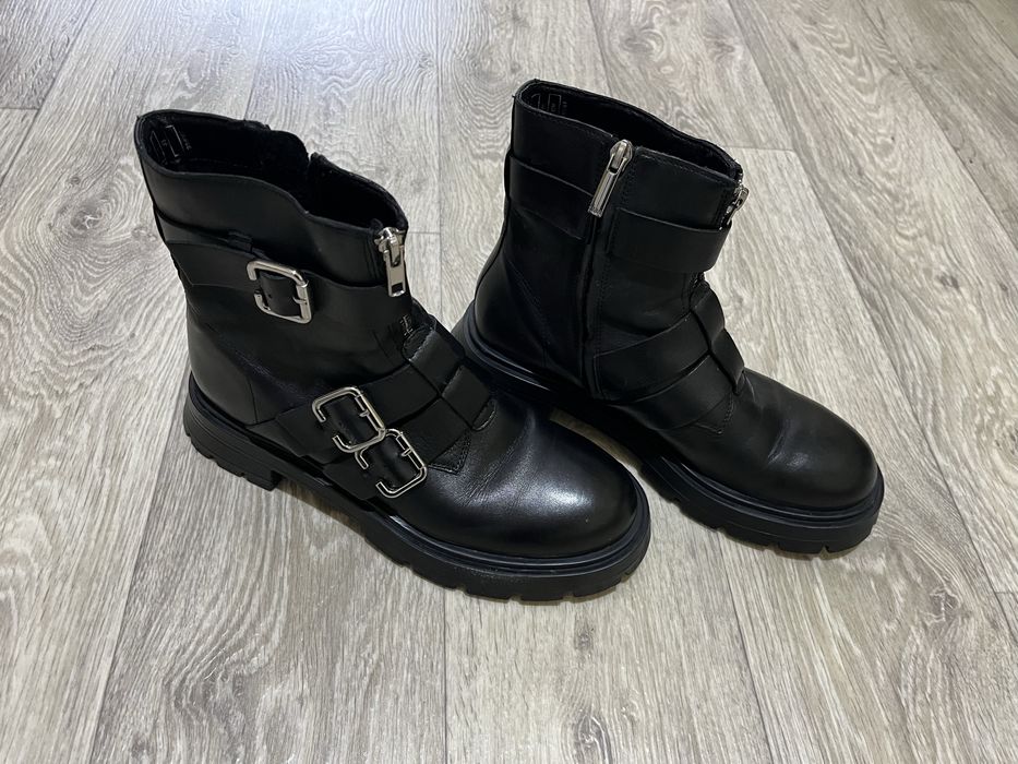 Боти естествена кожа Zara