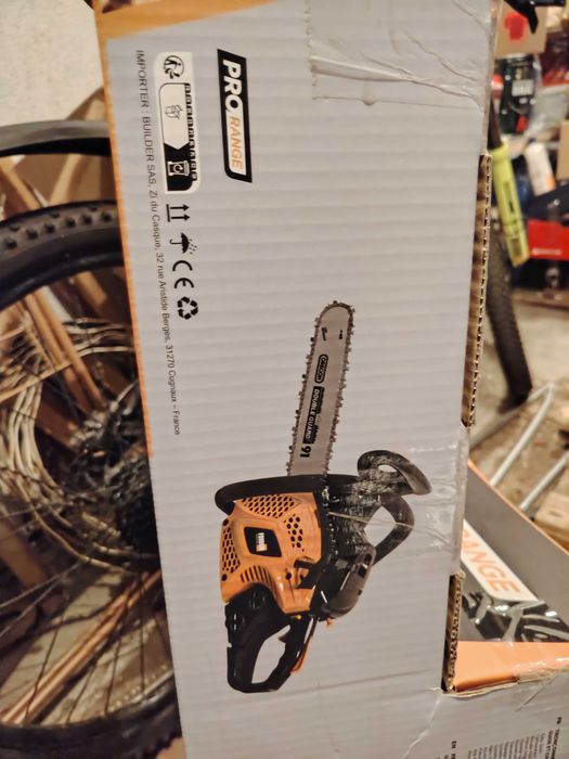 Бензинов трион Feider