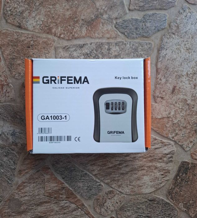 Термо и водоустойчиви кутии и катинари с четирицифрен код (Испания)