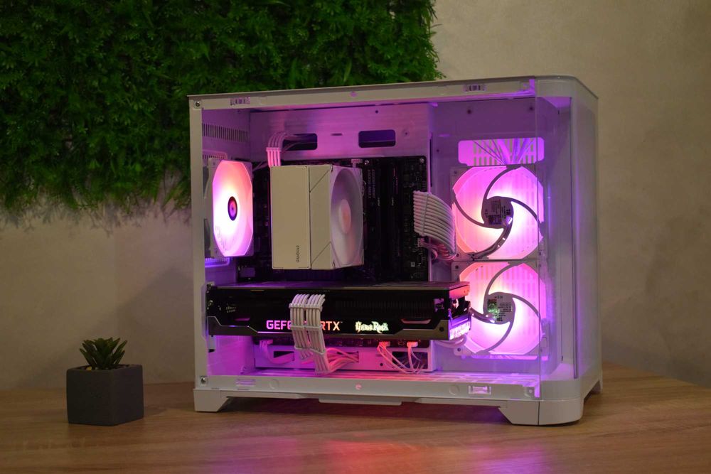 Геймърски Компютър Ryzen 7 5700x | Rtx 3070 GameRock | 16GB ram | 1TB Ssd |
