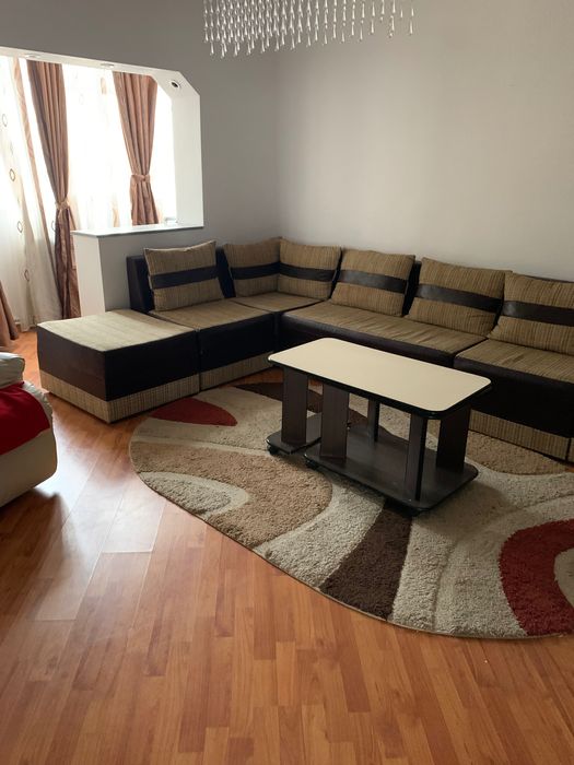 De vanzare Apartament 2 camere – Zonă centrală – Lift nou – Etaj 4/7