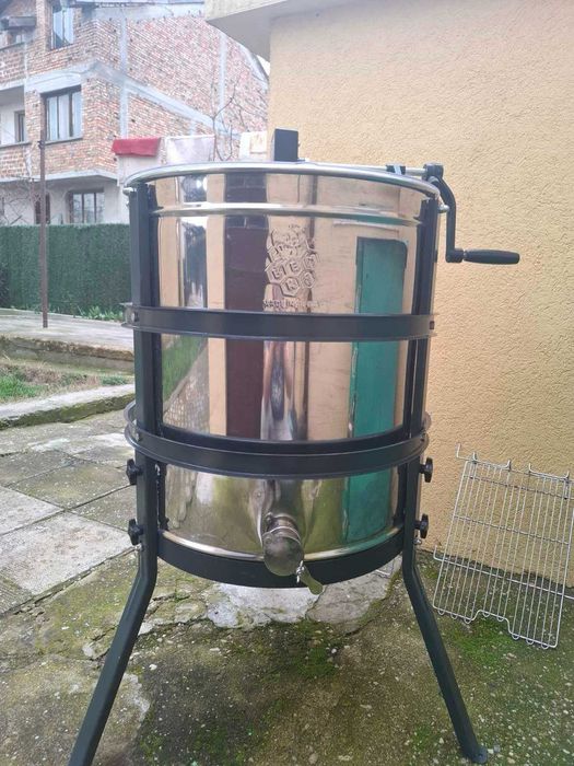 Радиална центрофуга 12 магазински рамки