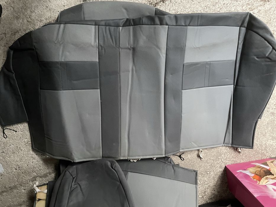 Чехлы на автомобиль