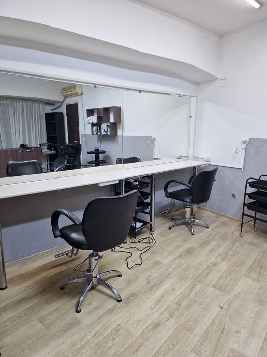 Сдам в аренду кресло в студии