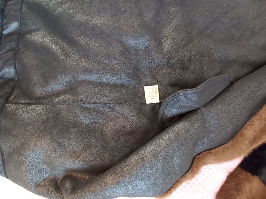 Продам   эко шубу