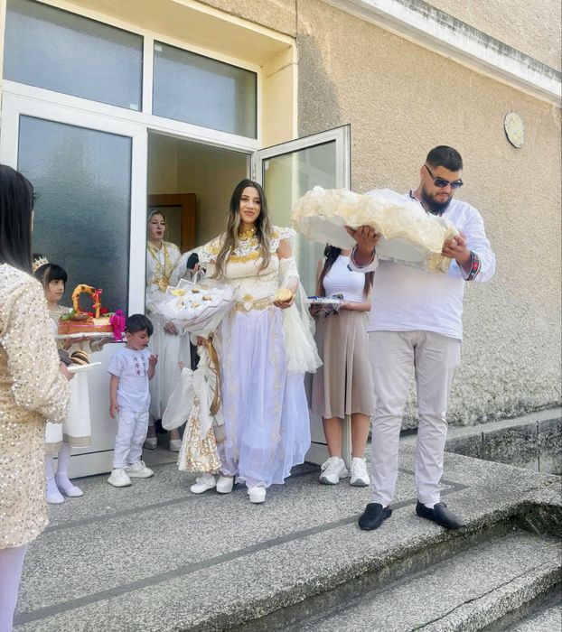 Количка две в едно + всички аксесуари към нея