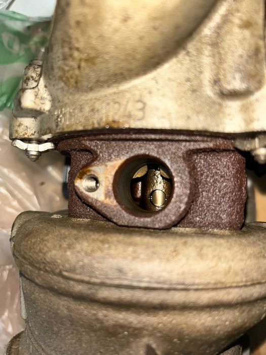 Turbina BMW 1.5 b38 11657633795