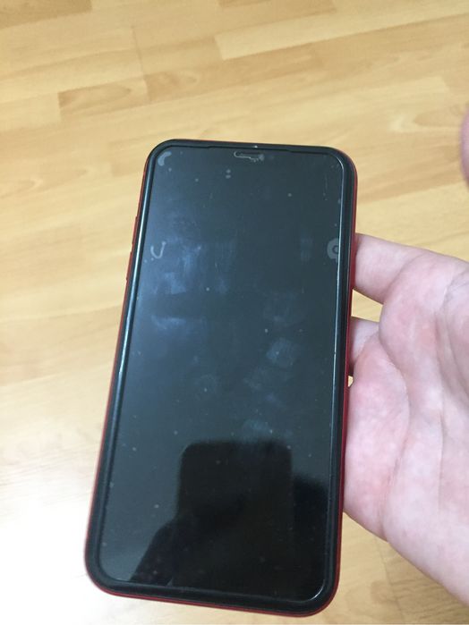 Айфон 11 акб 71% 64  гб