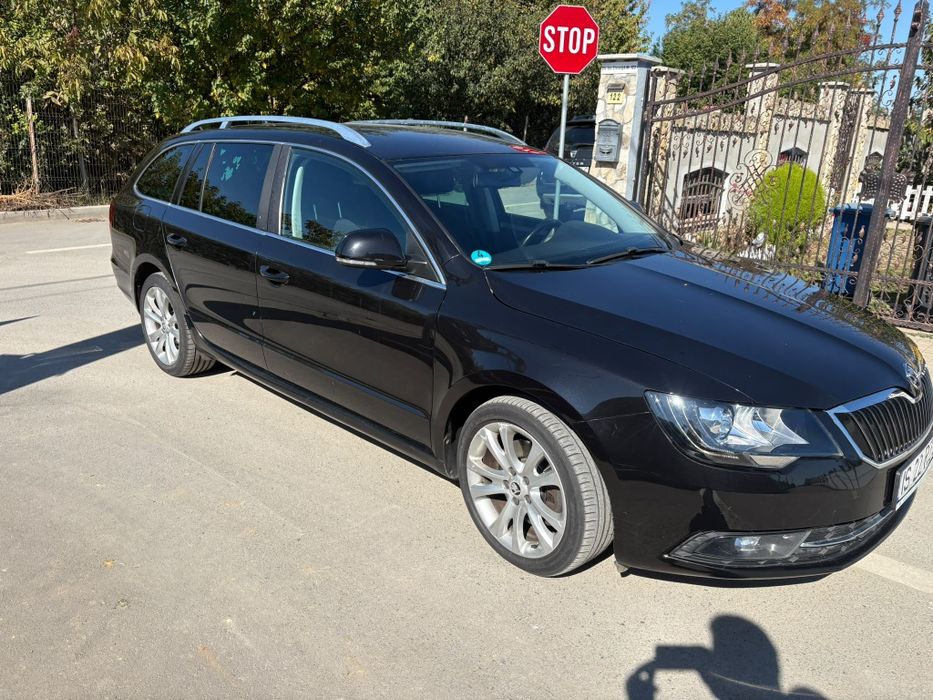 Skoda Superb Combi 2.0 TDI, 140CP, cutie automata DSG