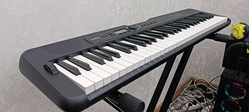 CASIO CT-S300 sintezatori sotiladi