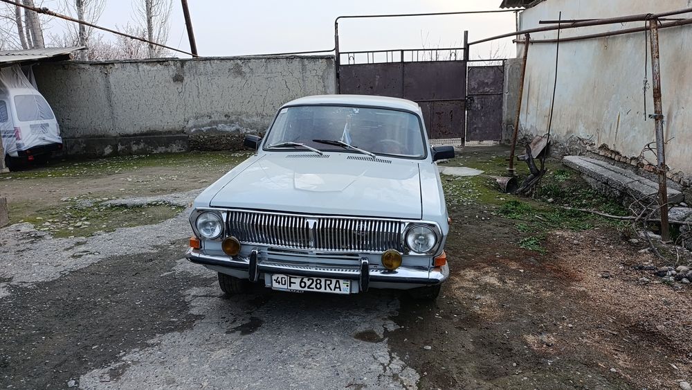 Волга газ 24 сотилади