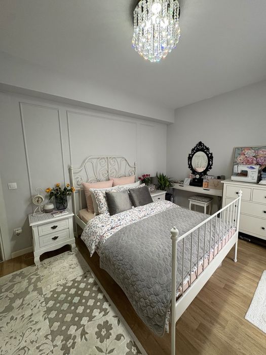 Pat metalic IKEA alb, 160*200