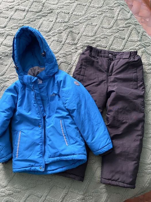 Продам зимние комбинезоны