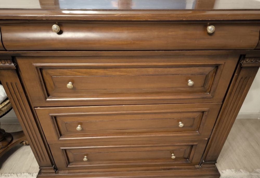 Испанский комод из натурального дерева дуб