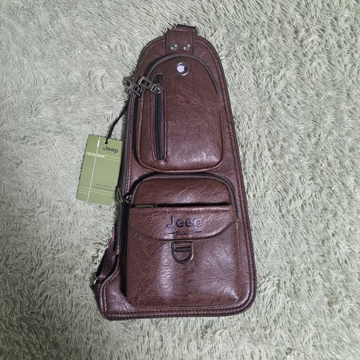 Кожаная барсетка JEEP