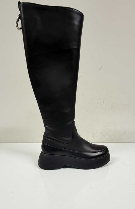 Even Odd knee high boot