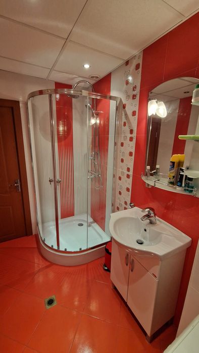 Дава се под наем Тристаен апартамент в Сандански - 65 кв.м за 348.84 € - Снимка #4
