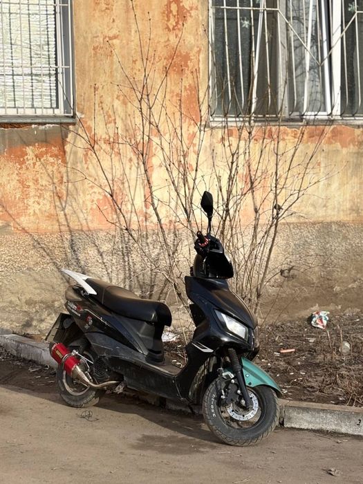 скутер м8 обмен продажа (ТОРГА НЕТ)