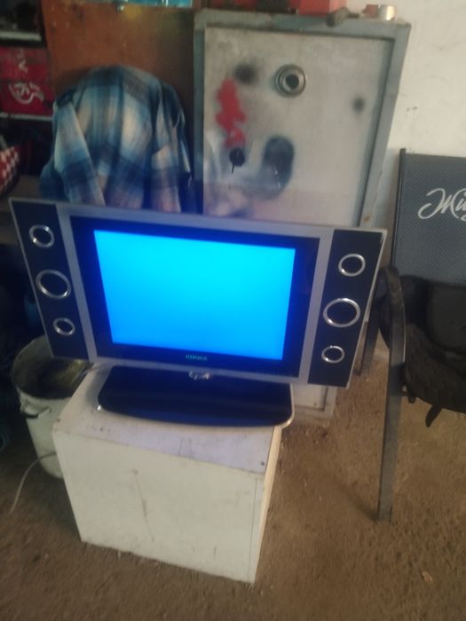 Телевизор бу рабочий.