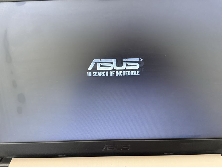 Ноутбук asus vivoBook