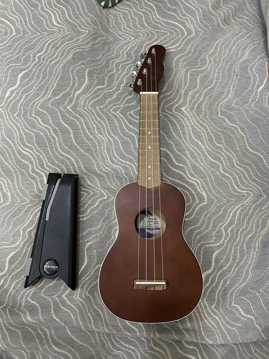 Укулеле Fender(оригинал)
