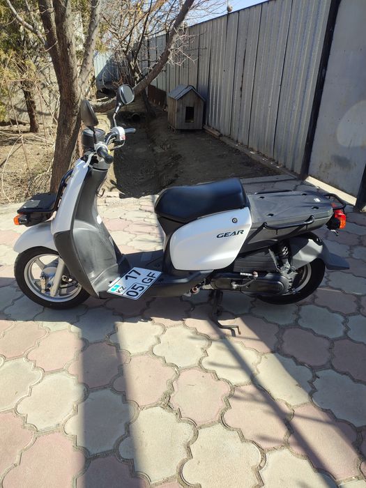 Скутер (Yamaha Gear)