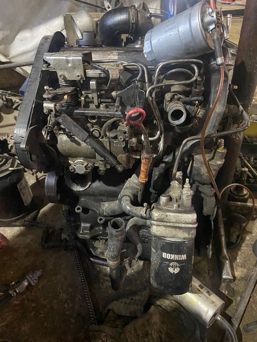 Мотор от пассат б3