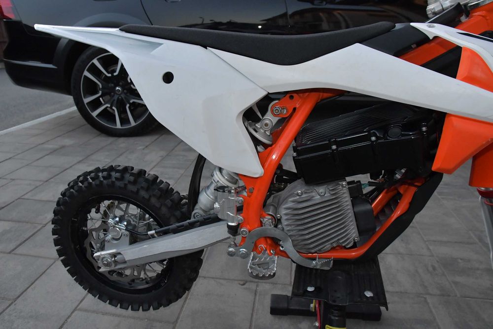 Ktm SX E5 Electric copii similar SX 50cc sau 50cc mini