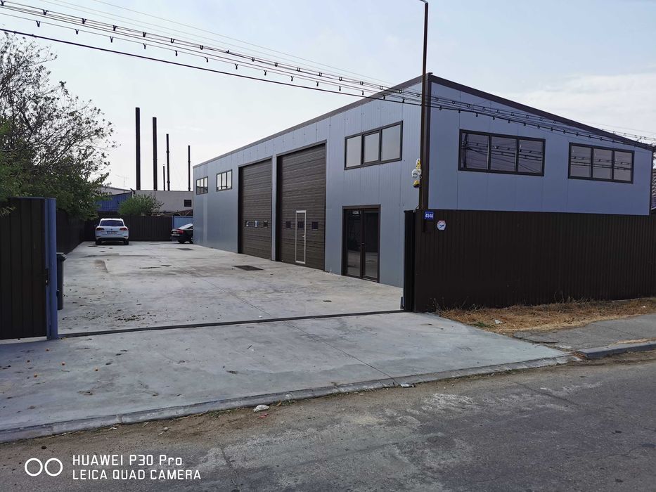 Ofer spre inchiriere spatiu comercial hala 270 mp utili