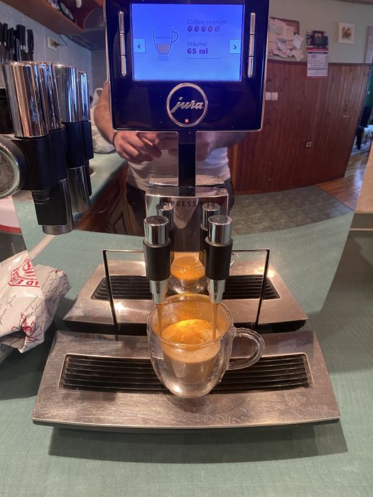 Каферобот jura impressa j9