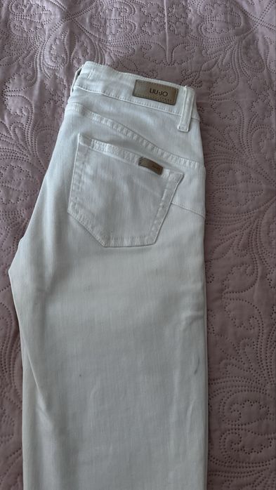 Панталони и дънки на Армани, Liu Jo, Juisy Coutuire.