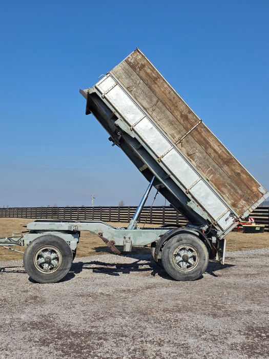 Remorcă basculabilă 12 tonne după tractor