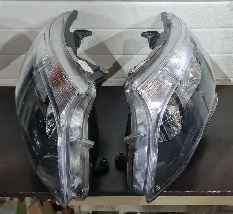 Far stanga dreapta Mercedes Vito V-Class W447 H7 Halogen