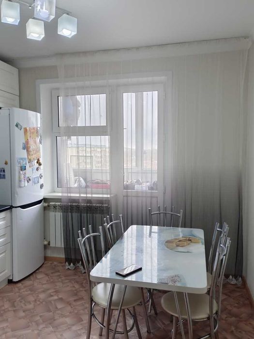 V Срочно продам 3 комнатную  У/П квартиру