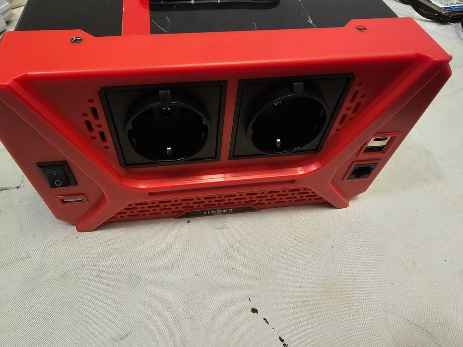 Defect Invertor JIGUUN JU2000 12v 2000w 6000w peak