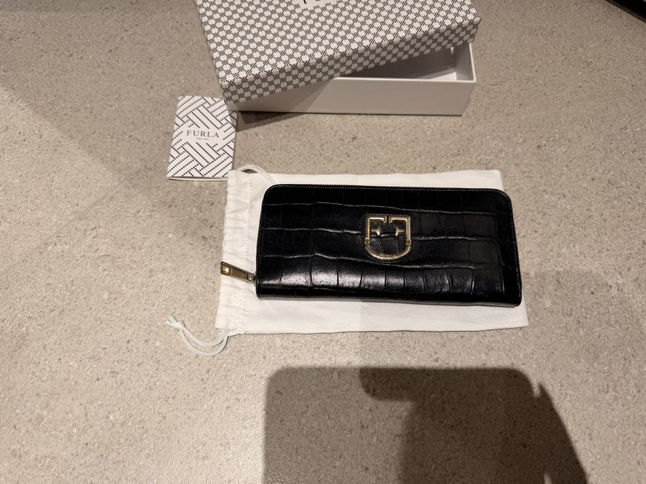 Черно портмоне FURLA