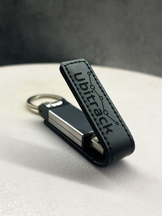 Гравирана флашка 32GB  USB преносима памет