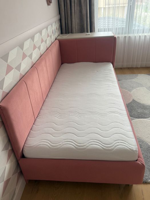 Vand 2 paturi de o persoana 90cm