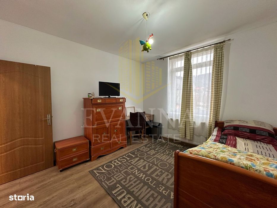 Apartament 2 camere decomandat - DE VÂNZARE
