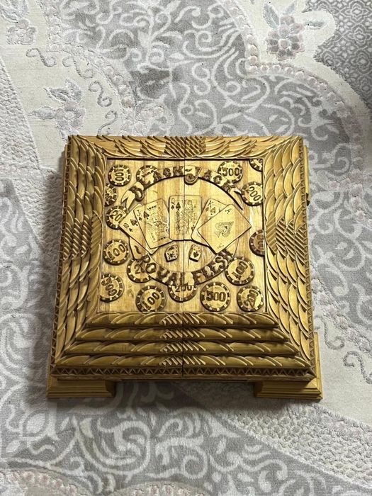 Ручная сделка шахмат нардый