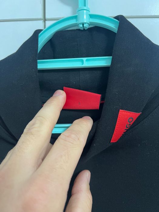 Мъжко черно поло Hugo