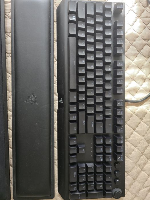 Razer BlackWidow Elite (Yellow Switches) -  механична клавиатура