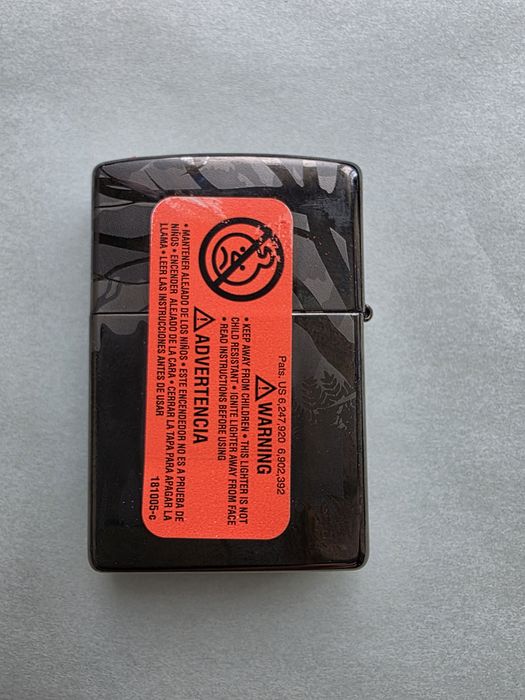 Зажигалка ZIPPO бензиновая. Оригинал!