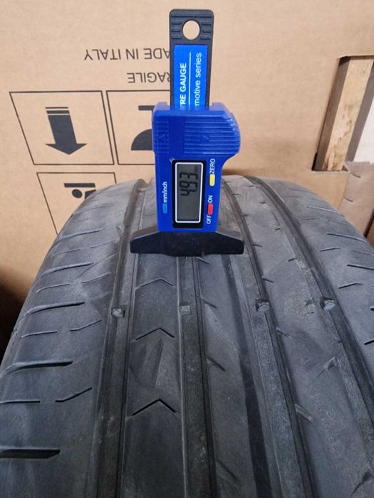 Летни гуми Continental Premium Contact 5  - 215/55/17