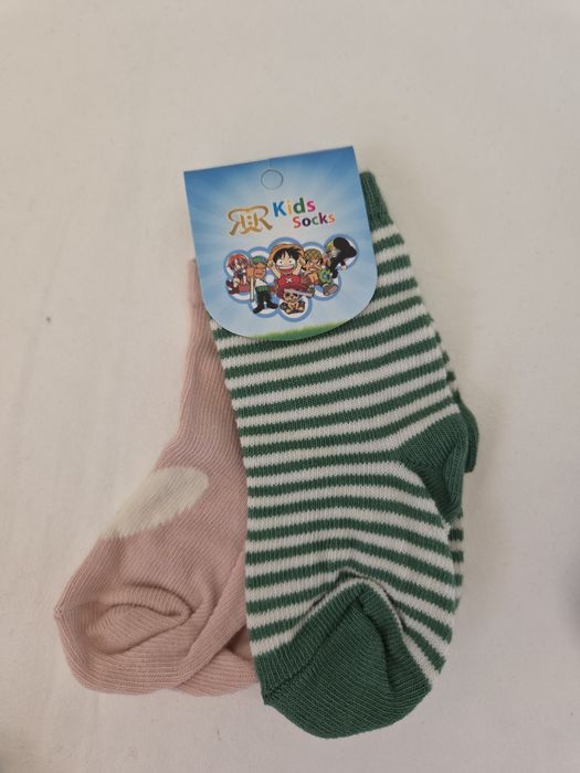Нови детски чорапки "Kids Socks"  mix – различни десени  0,90 €