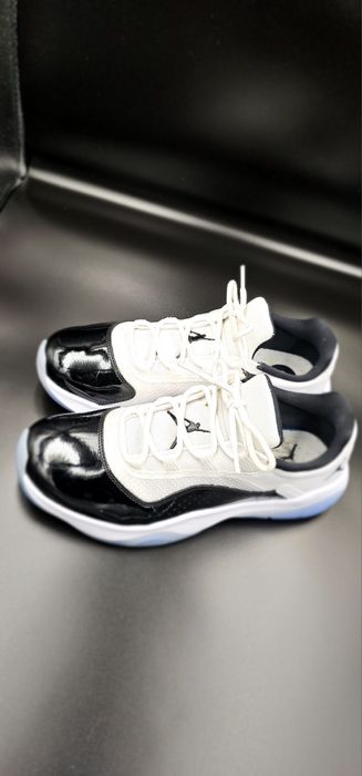 Air jordan 11 CMFT low