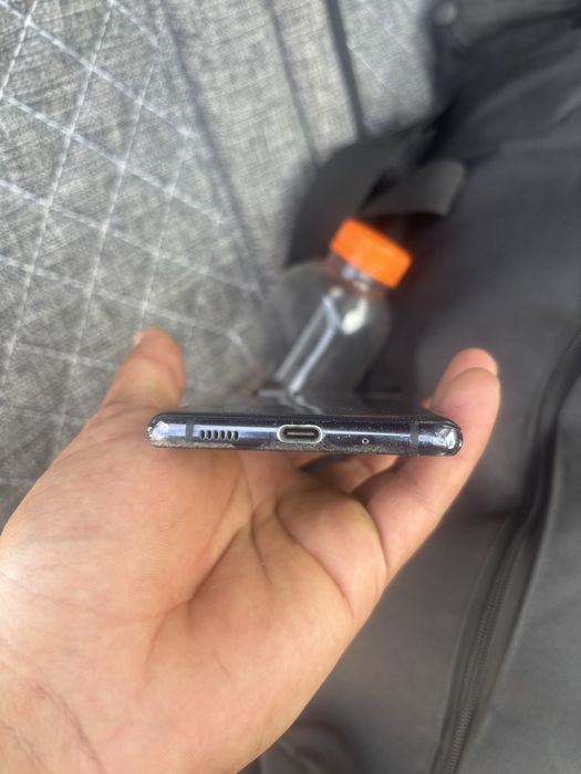 Samsung S20Fe 128гб